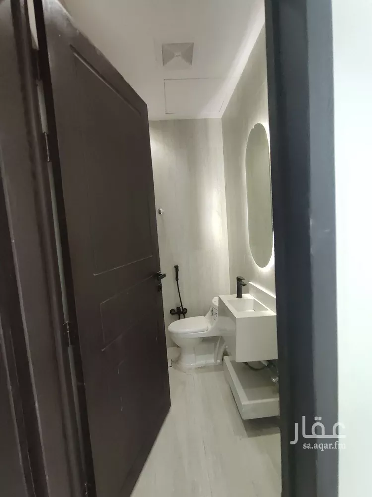 Villa for Sale in Riyadh Al Uraija Al Wusta 7