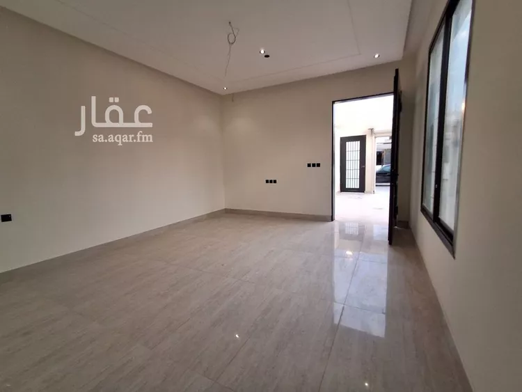 Floor for Sale in Riyadh Tuwaiq 6