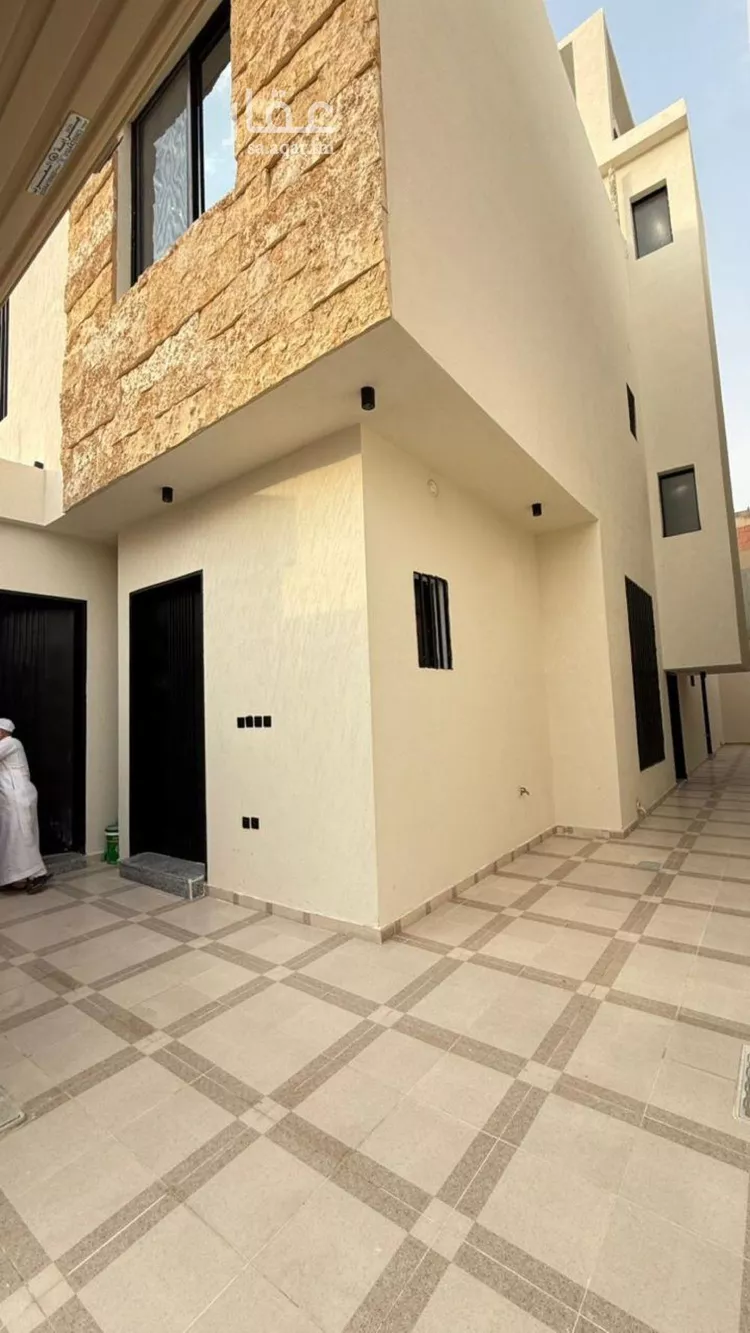 فيلا للبيع في شارع جبل علياء, حي العريجاء الأوسط, مدينة الرياض, منطقة الرياض صورة 3