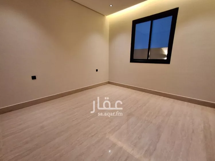 فيلا للبيع في شارع محمد بن مقرن, حي العريجاء الأوسط, مدينة الرياض, منطقة الرياض 14