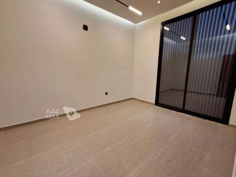 Floor for Sale in Riyadh Az Zahrah 15