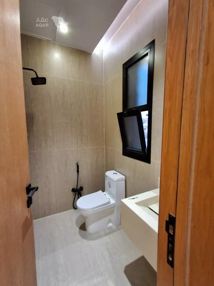 Floor for Sale in Riyadh Az Zahrah 19