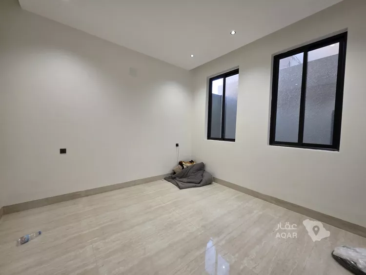 Villa for Sale in Riyadh Al Uraija Al Gharbiyah 5