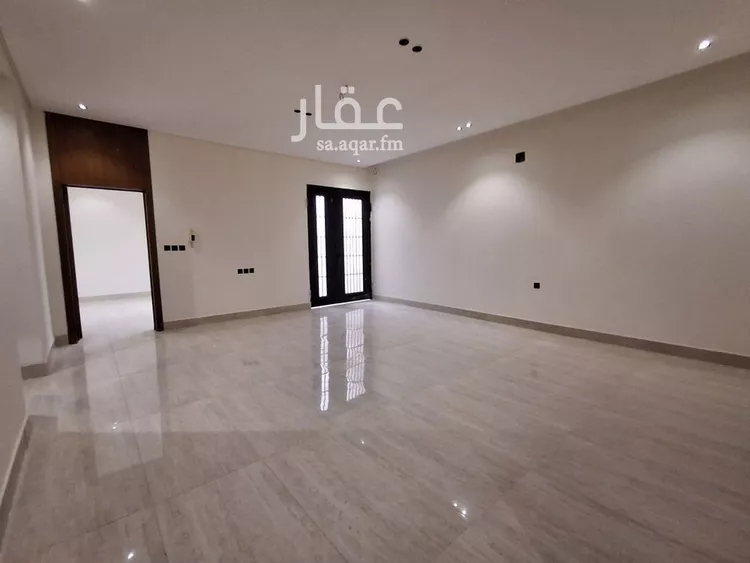 Floor for Sale in Riyadh Tuwaiq 9