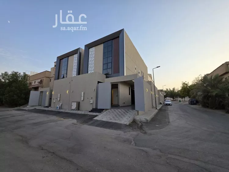 فيلا للبيع في شارع محمد بن مقرن, حي العريجاء الأوسط, مدينة الرياض, منطقة الرياض صورة 3