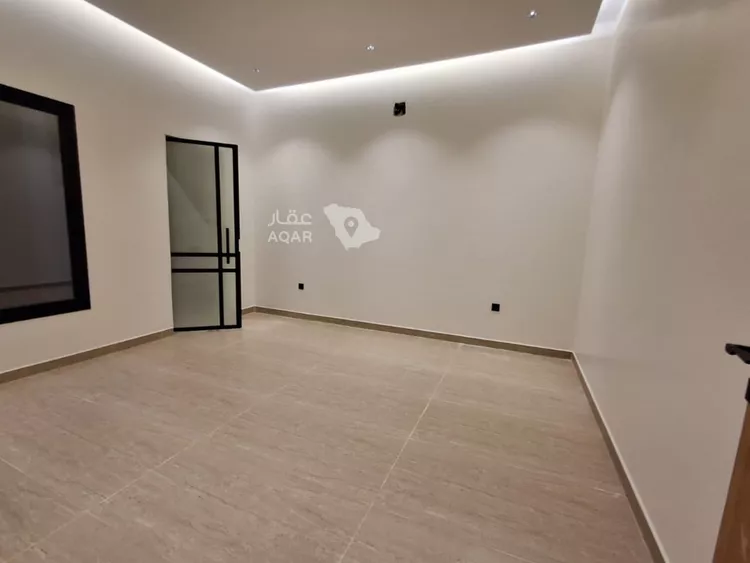 Floor for Sale in Riyadh Az Zahrah 5