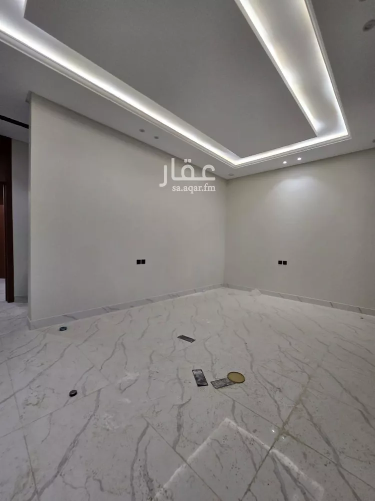 دور للبيع في شارع الشامي الصالحي, حي عكاظ, مدينة الرياض, منطقة الرياض صورة 4
