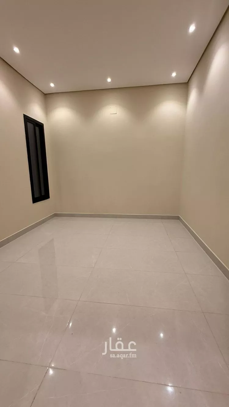 دور للبيع في شارع عبيدالله الهذلي, حي عكاظ, مدينة الرياض, منطقة الرياض صورة 5