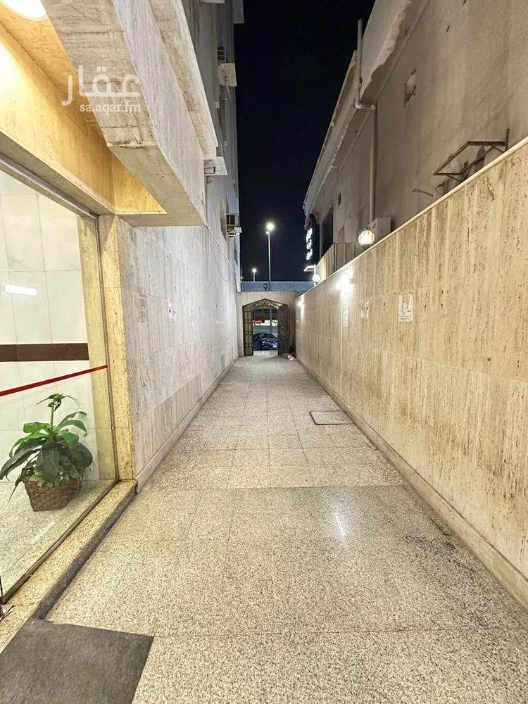 شقة للإيجار في شارع طريق الملك فهد فرعي, حي النزهة, مدينة جدة, منطقة مكة المكرمة صورة 2