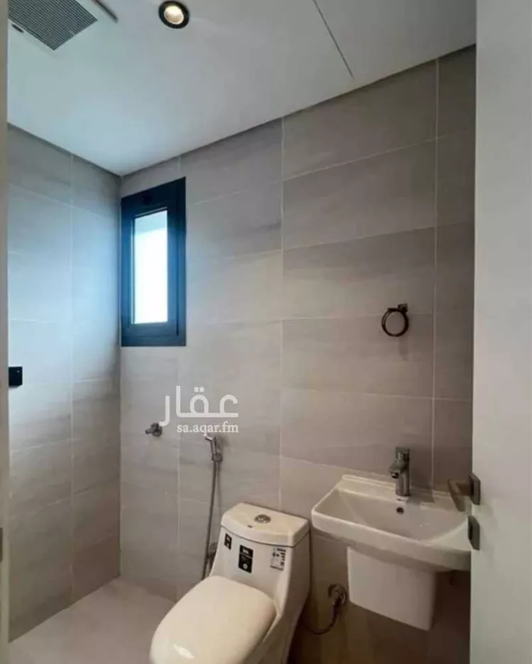 فيلا للبيع في شارع عمر اليعقوب ، حي الرمال ، الرياض ، منطقة الرياض صورة 3