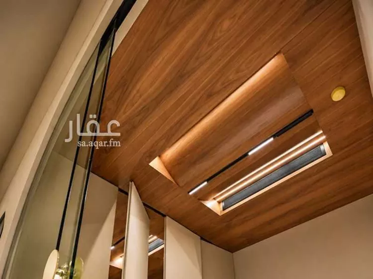 مكتب تجاري للإيجار في شارع الملك عبدالله ابن عبدالعزيز سعود الفرعي, حي الورود, مدينة الرياض, منطقة الرياض صورة 2