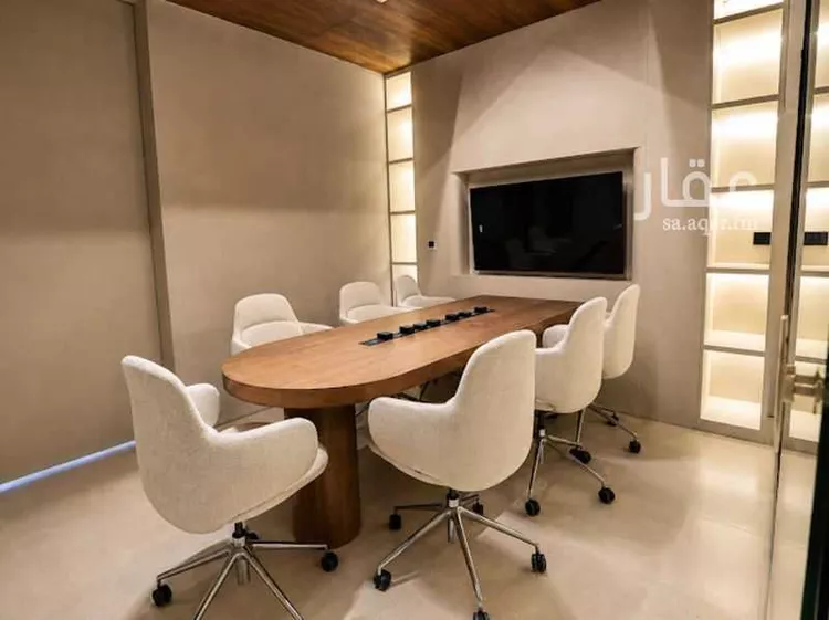 مكتب تجاري للإيجار في شارع الملك عبدالله ابن عبدالعزيز سعود الفرعي, حي الورود, مدينة الرياض, منطقة الرياض 19