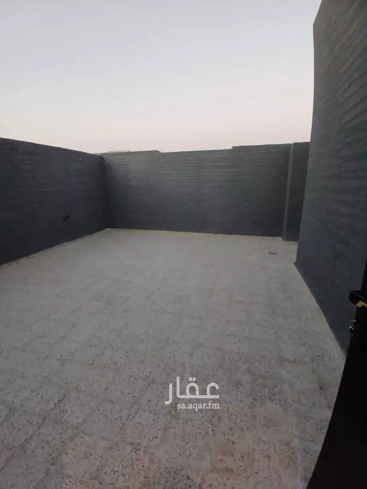دور للبيع في شارع حمزة القبيطي, حي الرمال, مدينة الرياض, منطقة الرياض 6