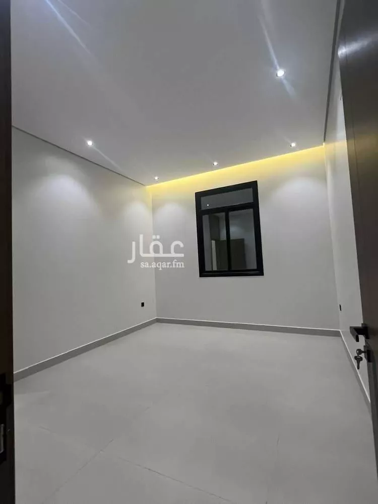 فيلا للبيع في شارع يحيى بن جزلة, حي الرمال, مدينة الرياض, منطقة الرياض صورة 2