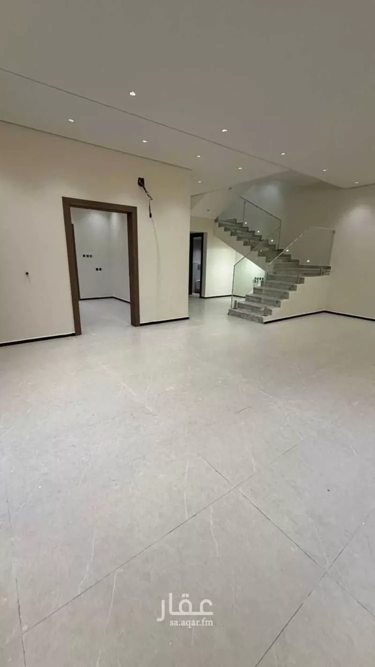 فيلا للبيع في شارع رقم 411, حي ظهرة لبن, مدينة الرياض, منطقة الرياض صورة 3