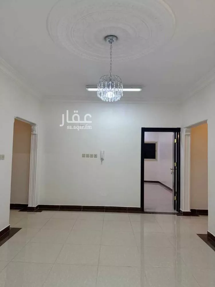 شقة للإيجار في شارع الشيخ عبدالله بن سعيد, حي العوالي, مدينة الرياض, منطقة الرياض صورة 3