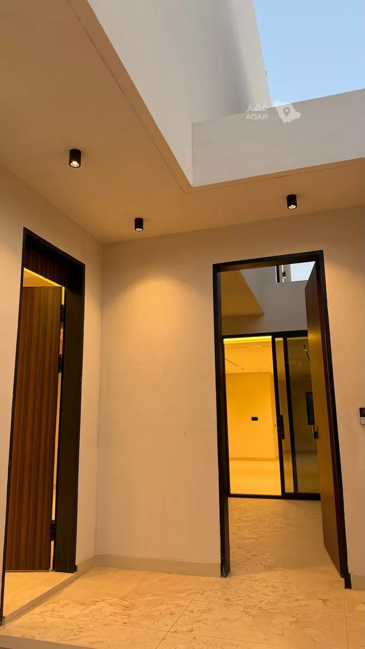 دور للبيع في شارع عمران الحسيني, حي المونسية, مدينة الرياض, منطقة الرياض 7