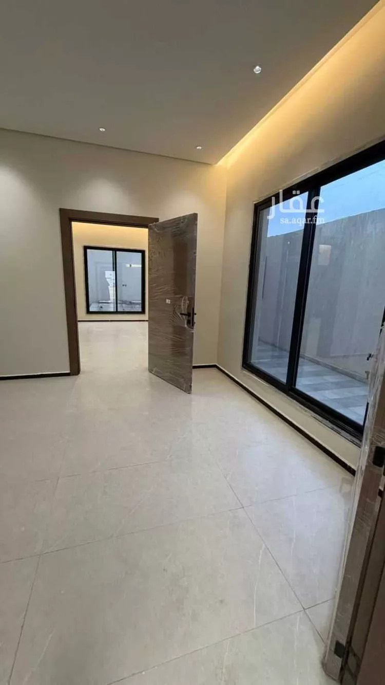 فيلا للبيع في شارع رقم 411, حي ظهرة لبن, مدينة الرياض, منطقة الرياض صورة 4
