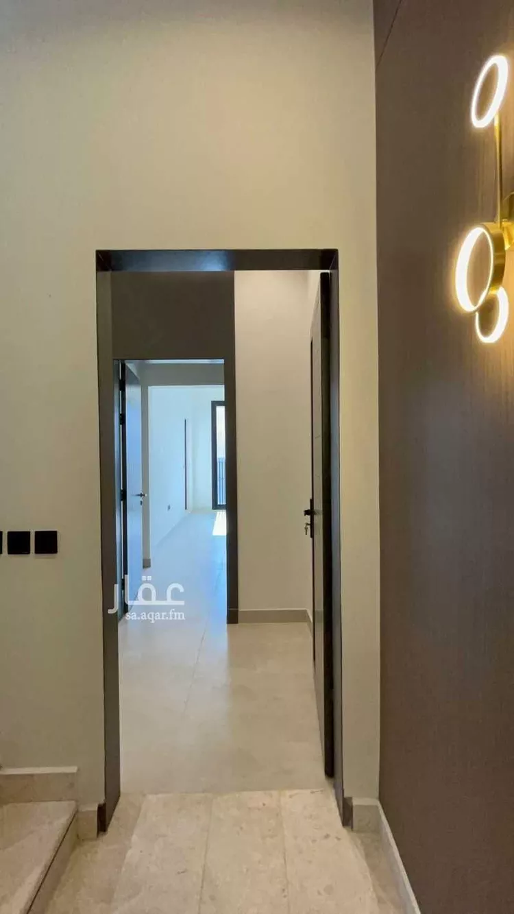 دور للبيع في شارع ابن تقي الدين, حي المرجان, مدينة الرياض, منطقة الرياض صورة 3