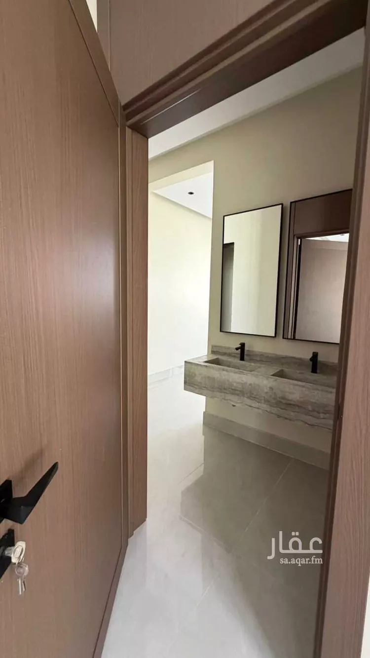 دور للبيع في شارع محمد العقيل, حي النهضة, مدينة الرياض, منطقة الرياض صورة 5