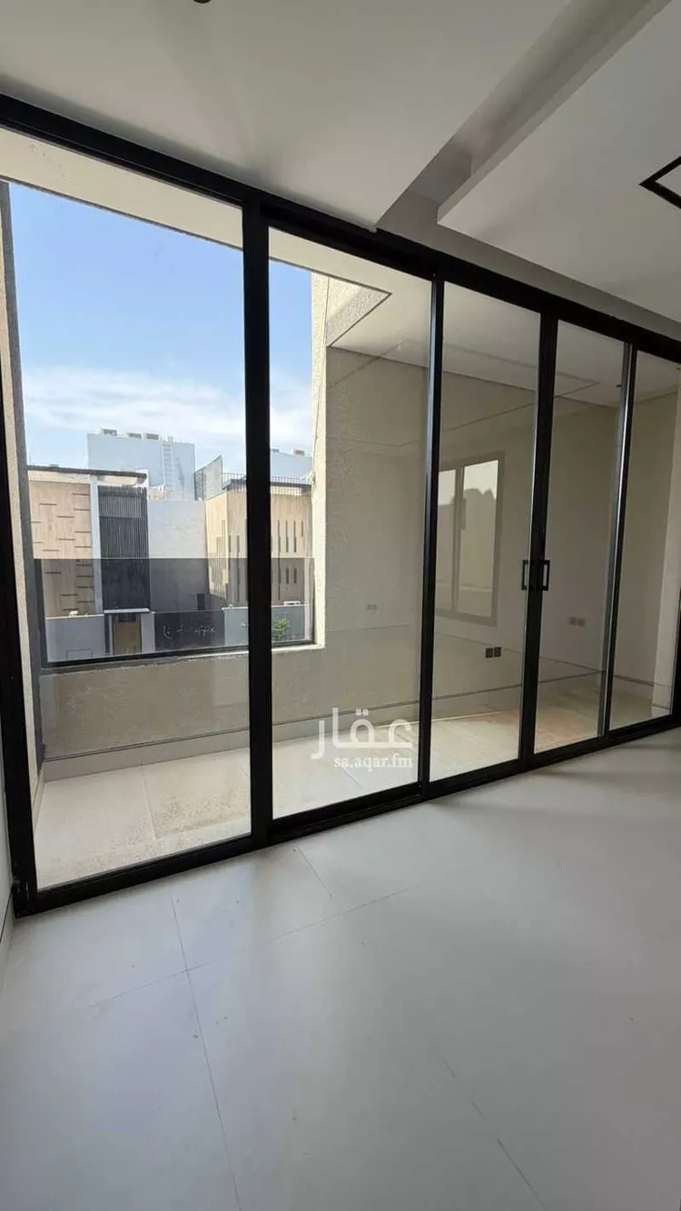 دور للبيع في شارع قطب الدين بن ظهيره, حي القيروان, مدينة الرياض, منطقة الرياض صورة 5