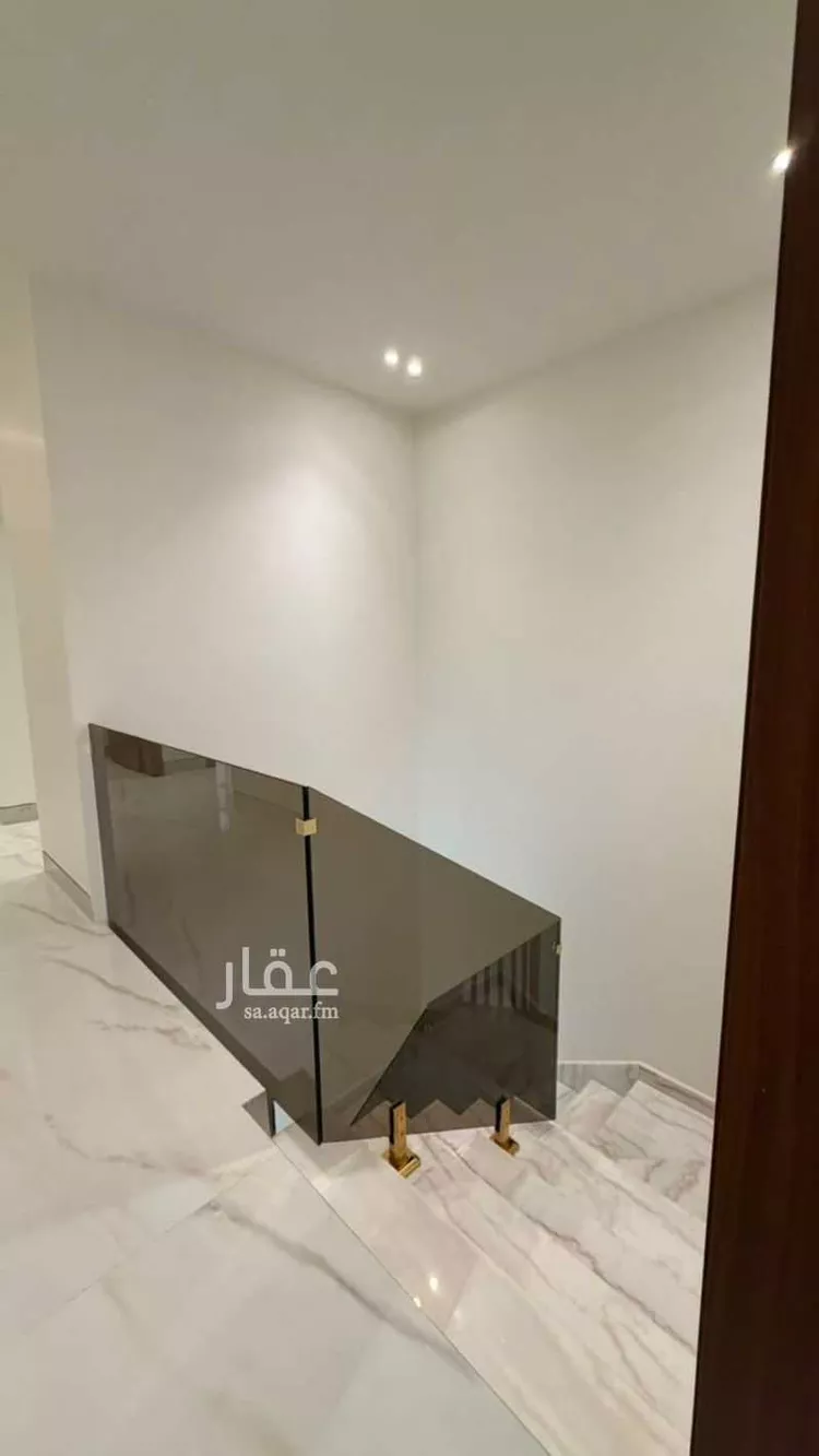 دور للبيع في شارع حراء, حي النرجس, مدينة الرياض, منطقة الرياض 18