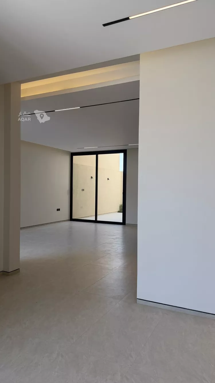 فيلا للبيع في شارع رقم 526, حي الملقا, مدينة الرياض, منطقة الرياض 6