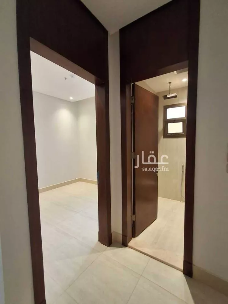 شقة للبيع في شارع عمير بن سنان بن عرفطة, حي المهدية, مدينة الرياض, منطقة الرياض صورة 5