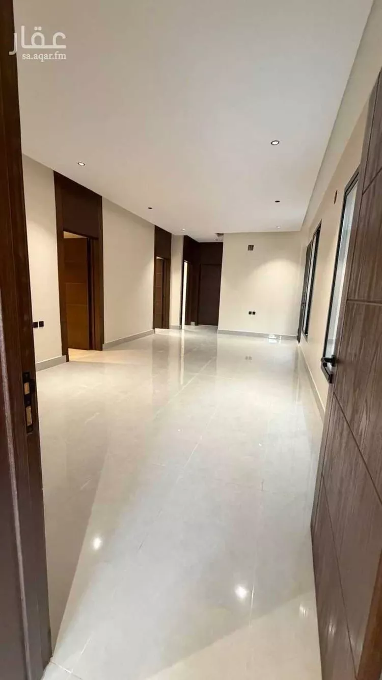 دور للبيع في شارع الراية, حي الندوة, مدينة الرياض, منطقة الرياض صورة 4