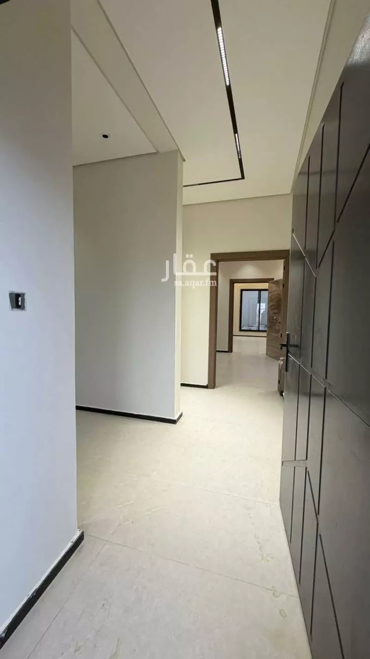 فيلا للبيع في شارع رقم 124, حي ظهرة لبن, مدينة الرياض, منطقة الرياض صورة 3