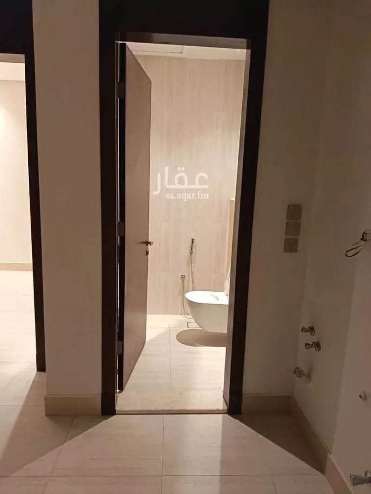 شقة للإيجار في شارع عمير بن سنان بن عرفطة, حي المهدية, مدينة الرياض, منطقة الرياض صورة 3