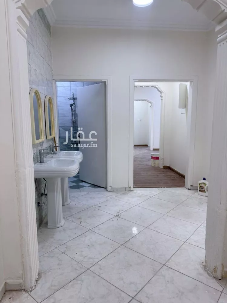 شقة للإيجار في شارع الشيخ عبدالله بن سعيد, حي العوالي, مدينة الرياض, منطقة الرياض صورة 4