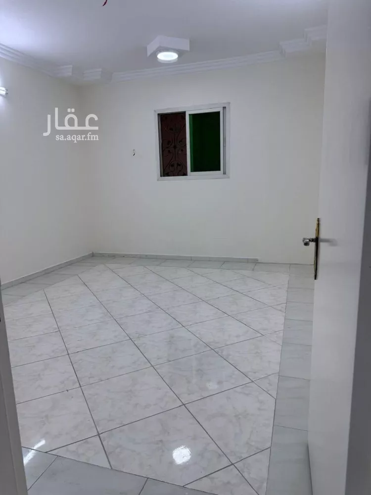 شقة للإيجار في شارع الشيخ عبدالله بن سعيد, حي العوالي, مدينة الرياض, منطقة الرياض صورة 2