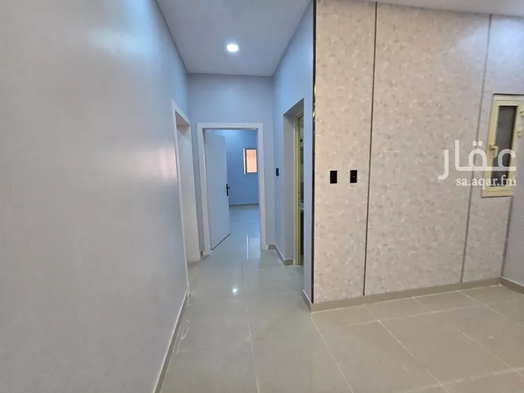 شقة للبيع في شارع سهيل بن رافع, حي ضاحية الملك فهد, مدينة الدمام, المنطقة الشرقية صورة 2