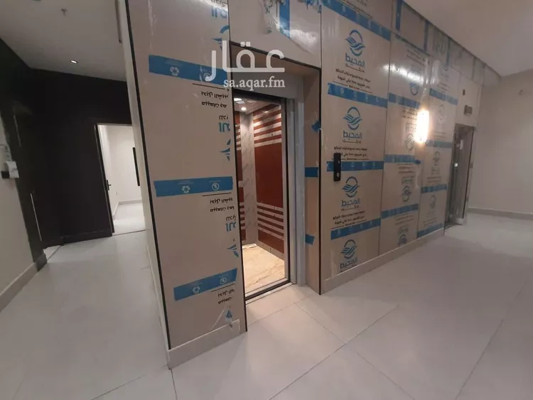 شقة للبيع في شارع القرية العليا, حي الحمراء, مدينة الخبر, المنطقة الشرقية صورة 2