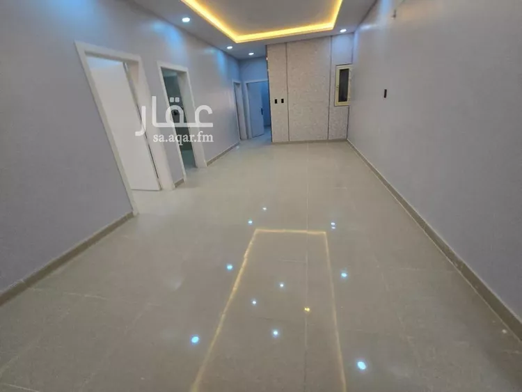 شقة للبيع في شارع سهيل بن رافع, حي ضاحية الملك فهد, مدينة الدمام, المنطقة الشرقية صورة 4