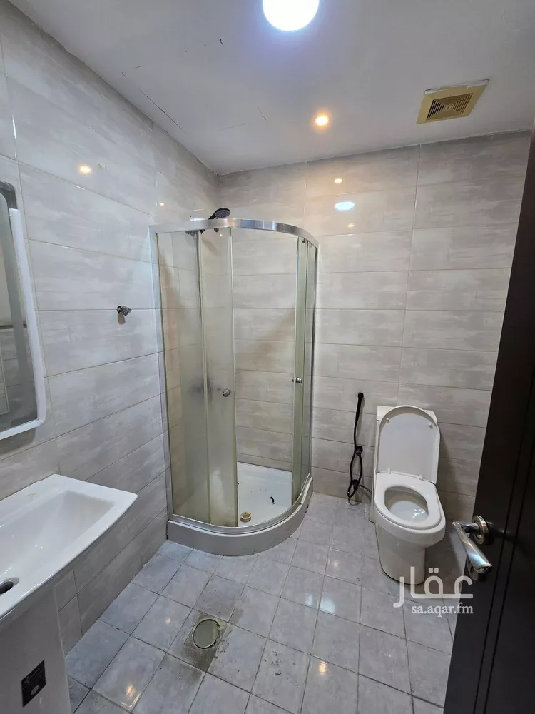 شقة للبيع في شارع القرية العليا, حي الحمراء, مدينة الخبر, المنطقة الشرقية صورة 4