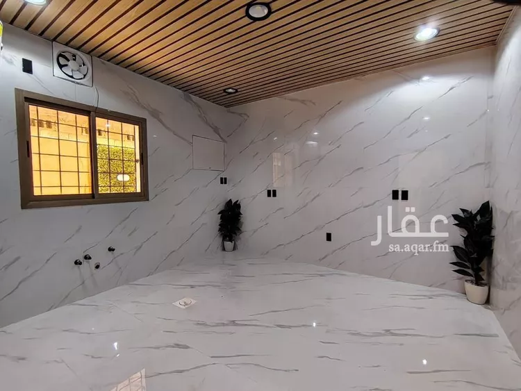 Apartment for Sale in Dammam King Fahd 17