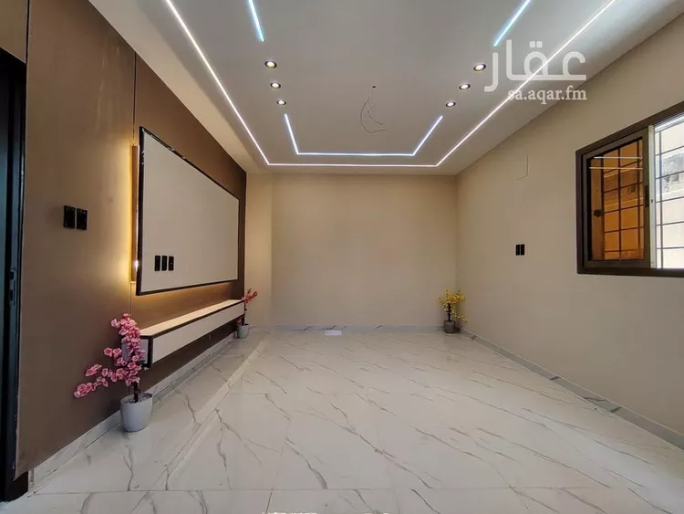 Apartment for Sale in Dammam King Fahd 8