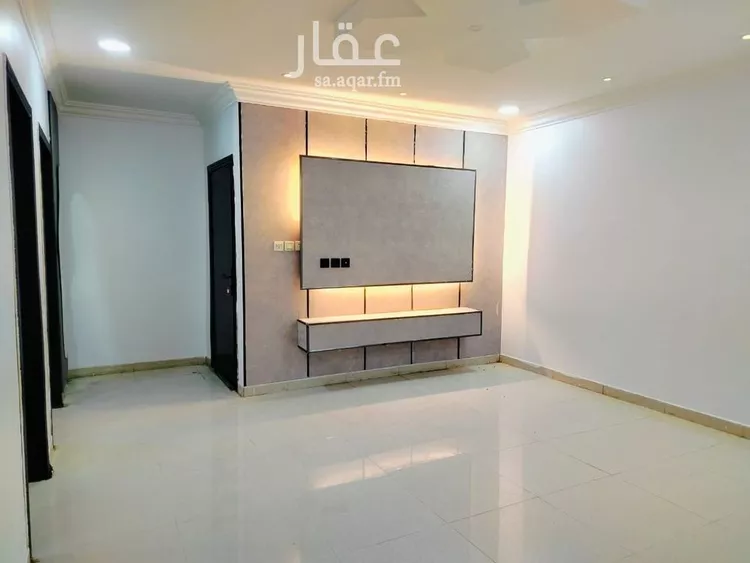 شقة للبيع في شارع سعيد بن مقرن, حي ضاحية الملك فهد, مدينة الدمام, المنطقة الشرقية صورة 3