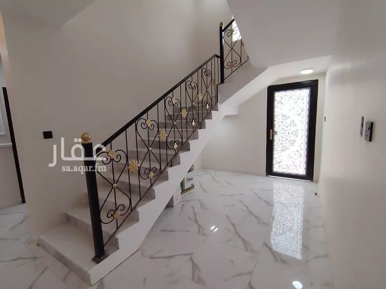 فيلا للبيع في شارع سفيان الثقفي, حي ضاحية الملك فهد, مدينة الدمام, المنطقة الشرقية 14