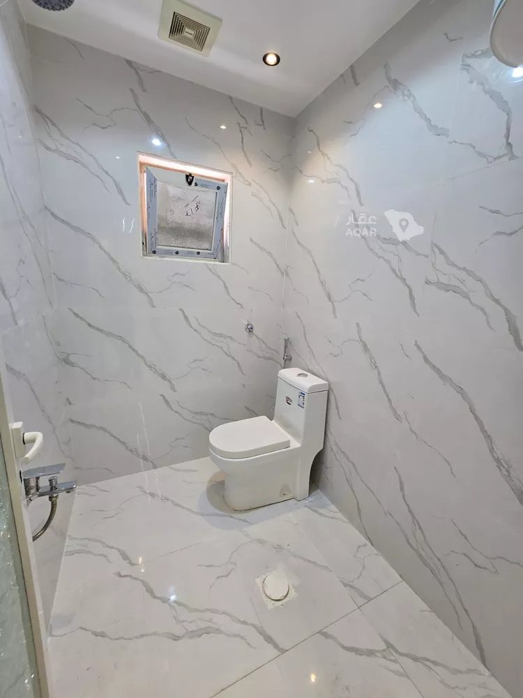 Apartment for Sale in Dammam Ash Shulah ุตูุฑุฉ 3