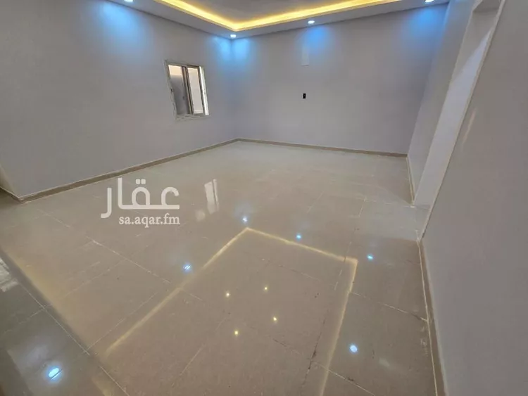 شقة للبيع في شارع سهيل بن رافع, حي ضاحية الملك فهد, مدينة الدمام, المنطقة الشرقية صورة 3