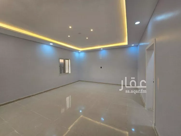 شقة للبيع في شارع سهيل بن رافع, حي ضاحية الملك فهد, مدينة الدمام, المنطقة الشرقية