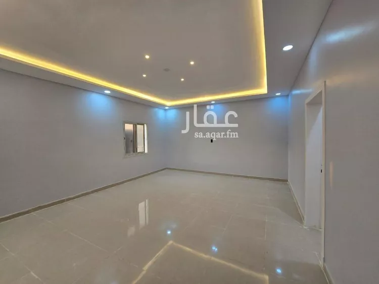 شقة للبيع في شارع سهيل بن رافع, حي ضاحية الملك فهد, مدينة الدمام, المنطقة الشرقية صورة 2