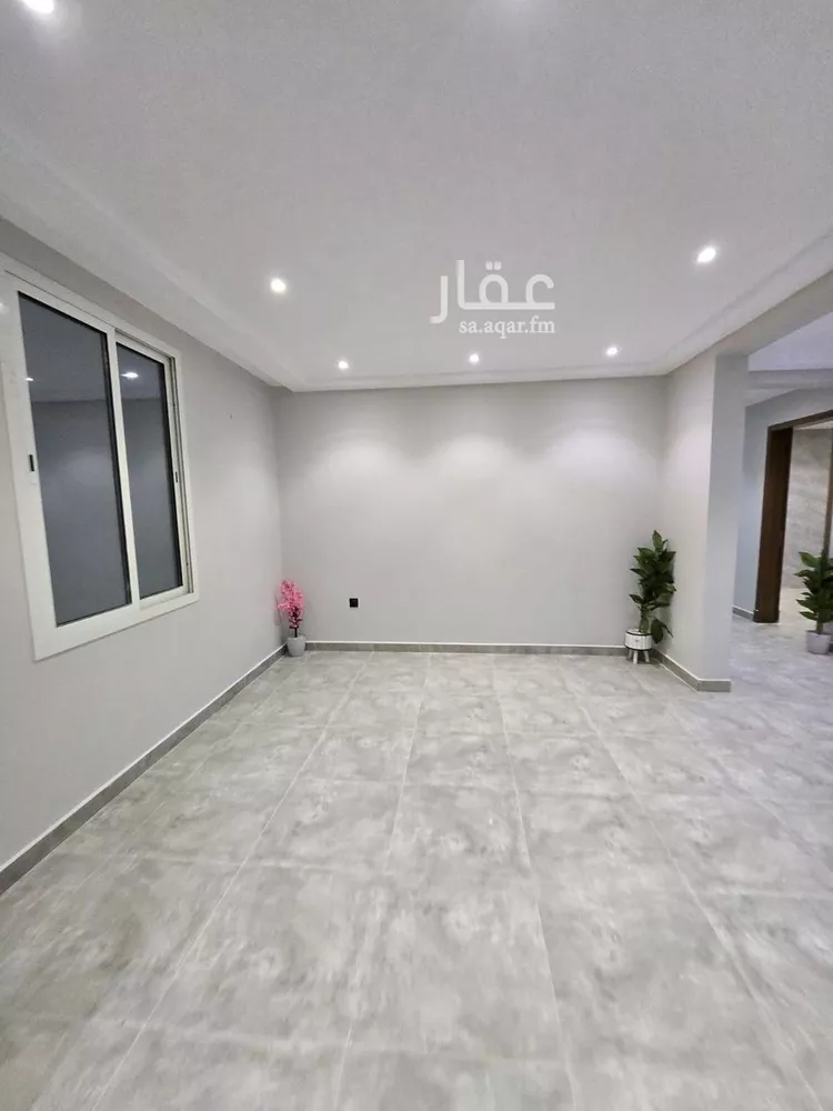شقة للبيع في شارع احمد بن ماجد, حي النور, مدينة الدمام, المنطقة الشرقية 8