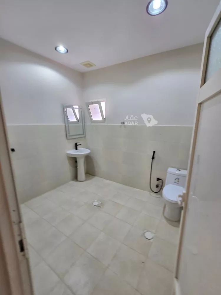 Villa for Sale in Al Khobar Al Lulu 7