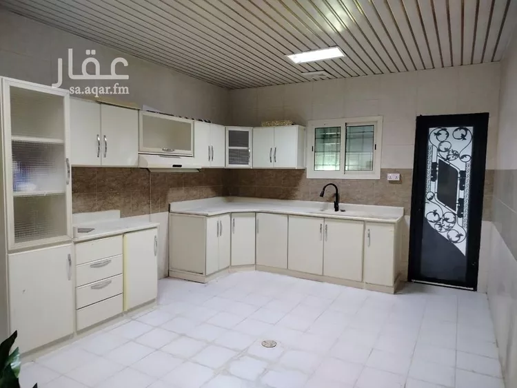 فيلا للبيع في شارع سعيد بن العاص, حي ضاحية الملك فهد, مدينة الدمام, المنطقة الشرقية صورة 5