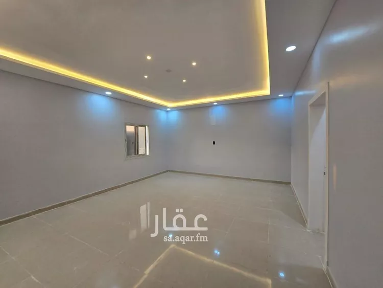 شقة للبيع في شارع سهيل بن رافع, حي ضاحية الملك فهد, مدينة الدمام, المنطقة الشرقية