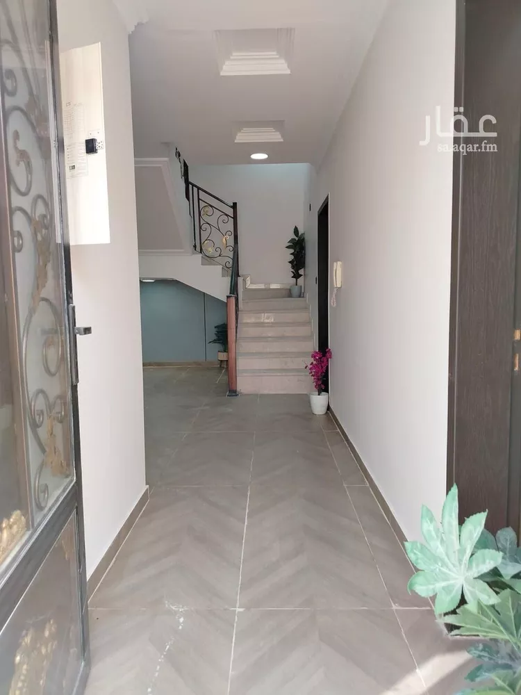 فيلا للبيع في شارع الاحوص بن امية, حي ضاحية الملك فهد, مدينة الدمام, المنطقة الشرقية